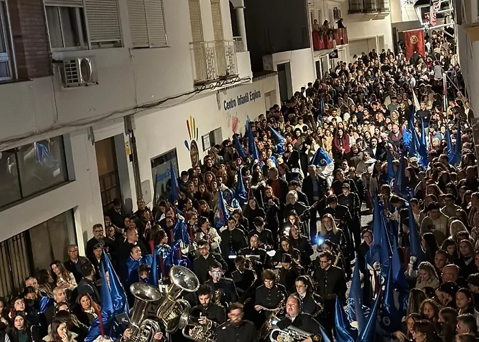 Center * 에스테포나