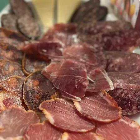 Center * Естепона